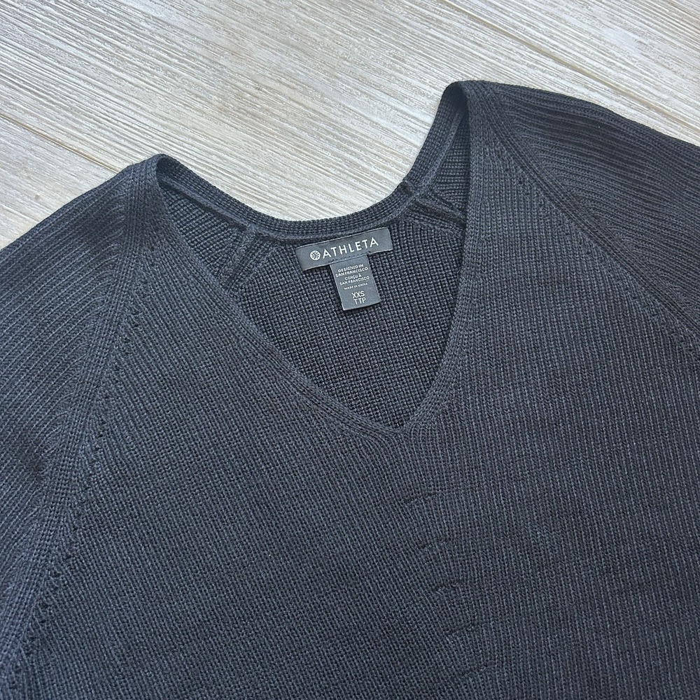 Athleta Hanover Refined V-Neck Sweater Women's XXS Black Merino Wool Blend Knit - Picture 3 of 10